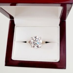 New 5ct Certified Moissanite Engagement Ring